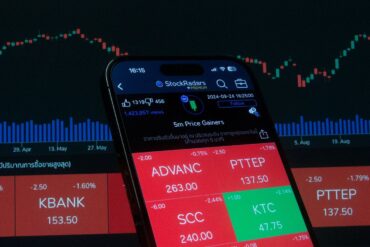 Solana Fiyat Analizi: 99.21 Dolar EMA Seviyesi ve Piyasa Beklentileri
