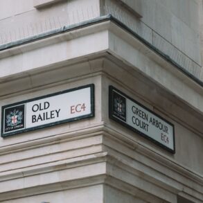 İngiltere Merkez Bankası Başkanı Bailey: Daha büyük şoklar istisna değil