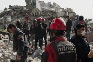 İstanbul'da deprem meydana geldi, büyüklüğü 3.5 olarak ölçüldü