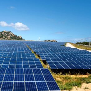 Sanayi devleri sanal enerji santrallerine yöneliyor